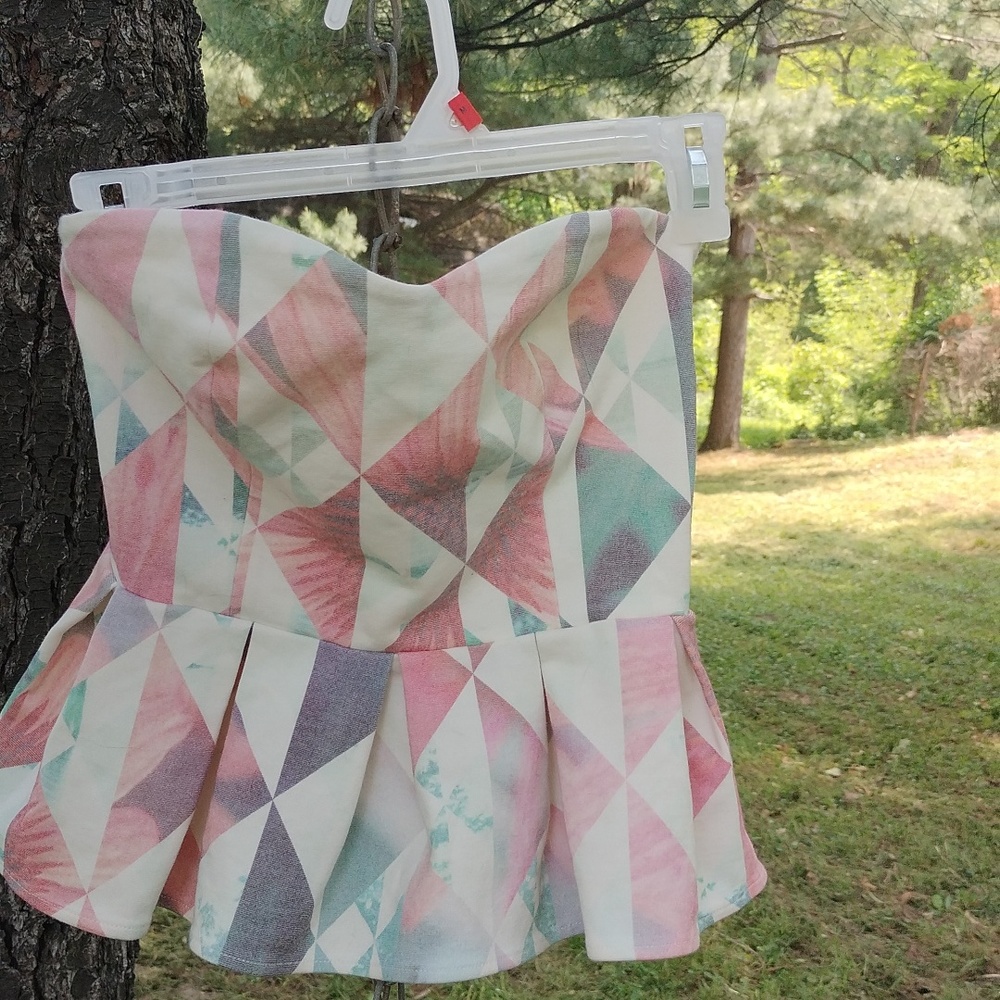 FREE PEOPLE ZIPPER UP SIDE WORKS!